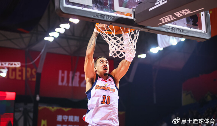 42分36分27分！广东第一大杀器非他莫属：杜锋还舍得裁掉奎因吗？|广东队|吉林队|广东男篮|比赛|数据_新浪体育_新浪新闻