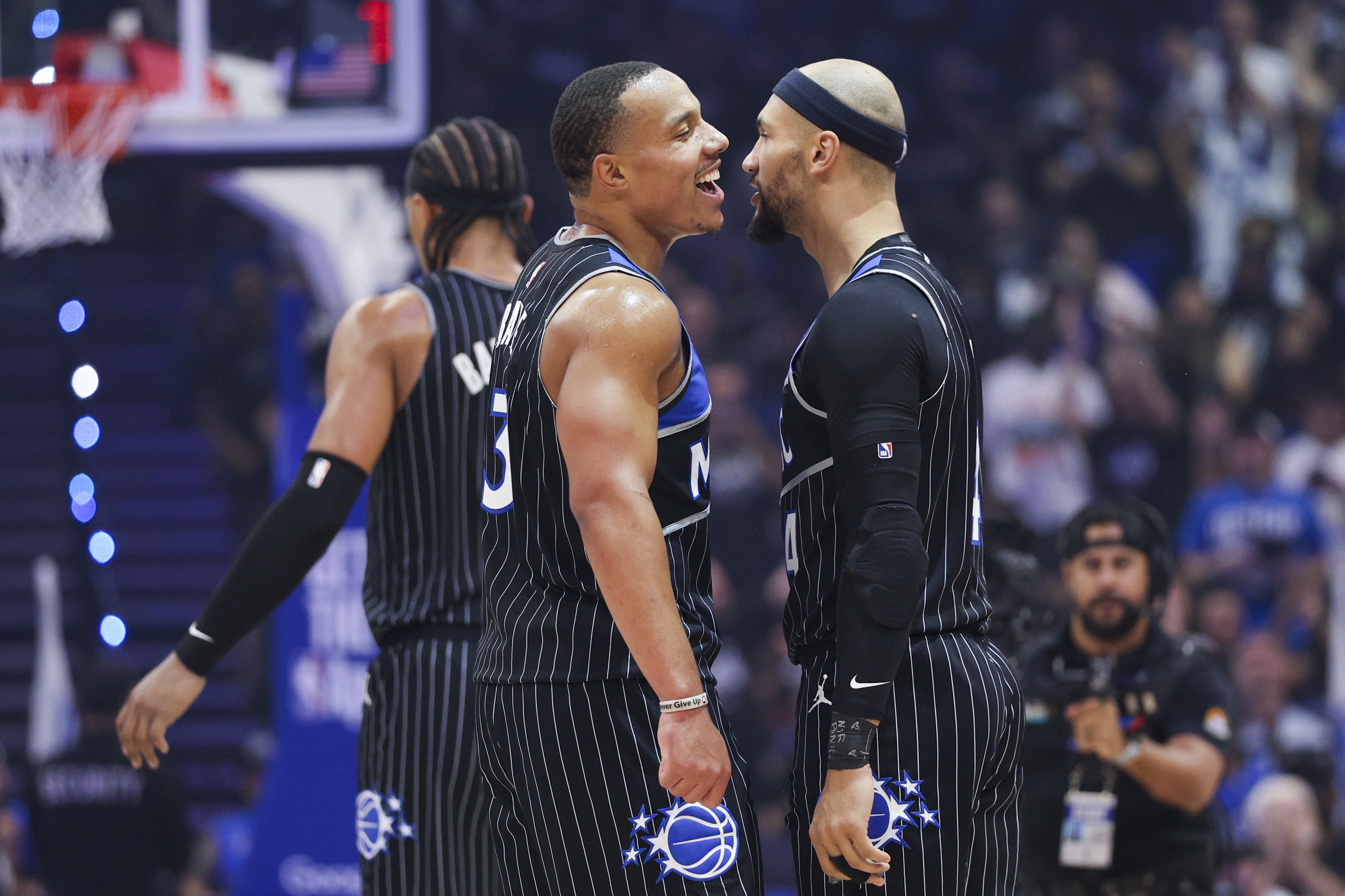 九游游戏-NBA彩经：魔术淘汰活塞 骑士擒下猛龙晋级 火箭将湖人拖入抢七